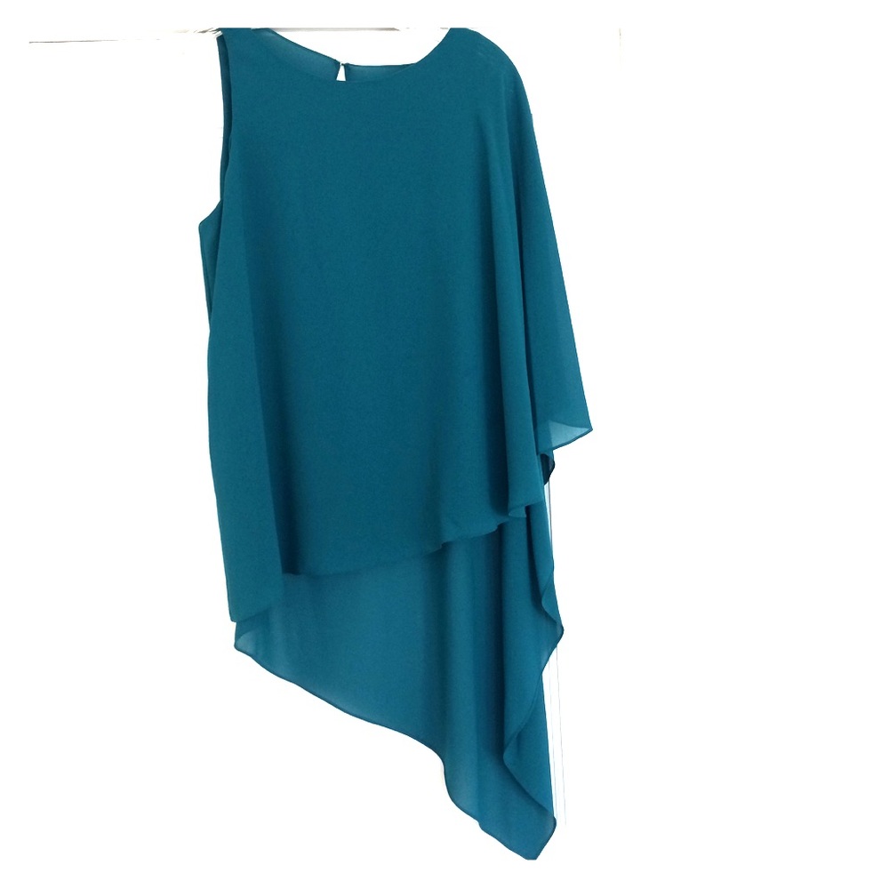 Belle Badgley Mischka asymmetrical top